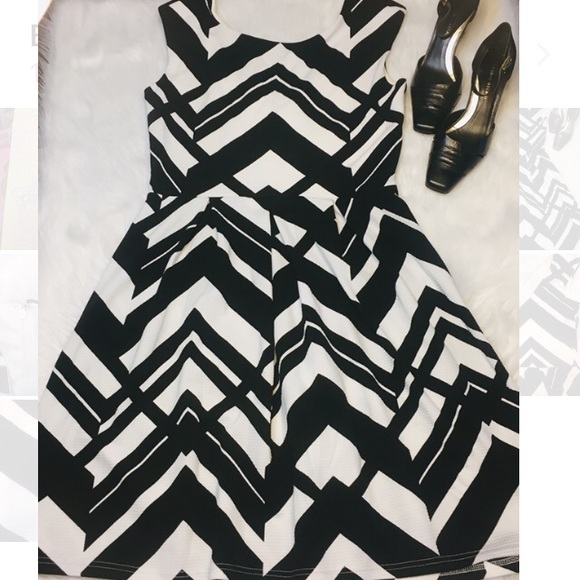 Tiana B. Dresses & Skirts - Tiana B. Black and white dress size 8